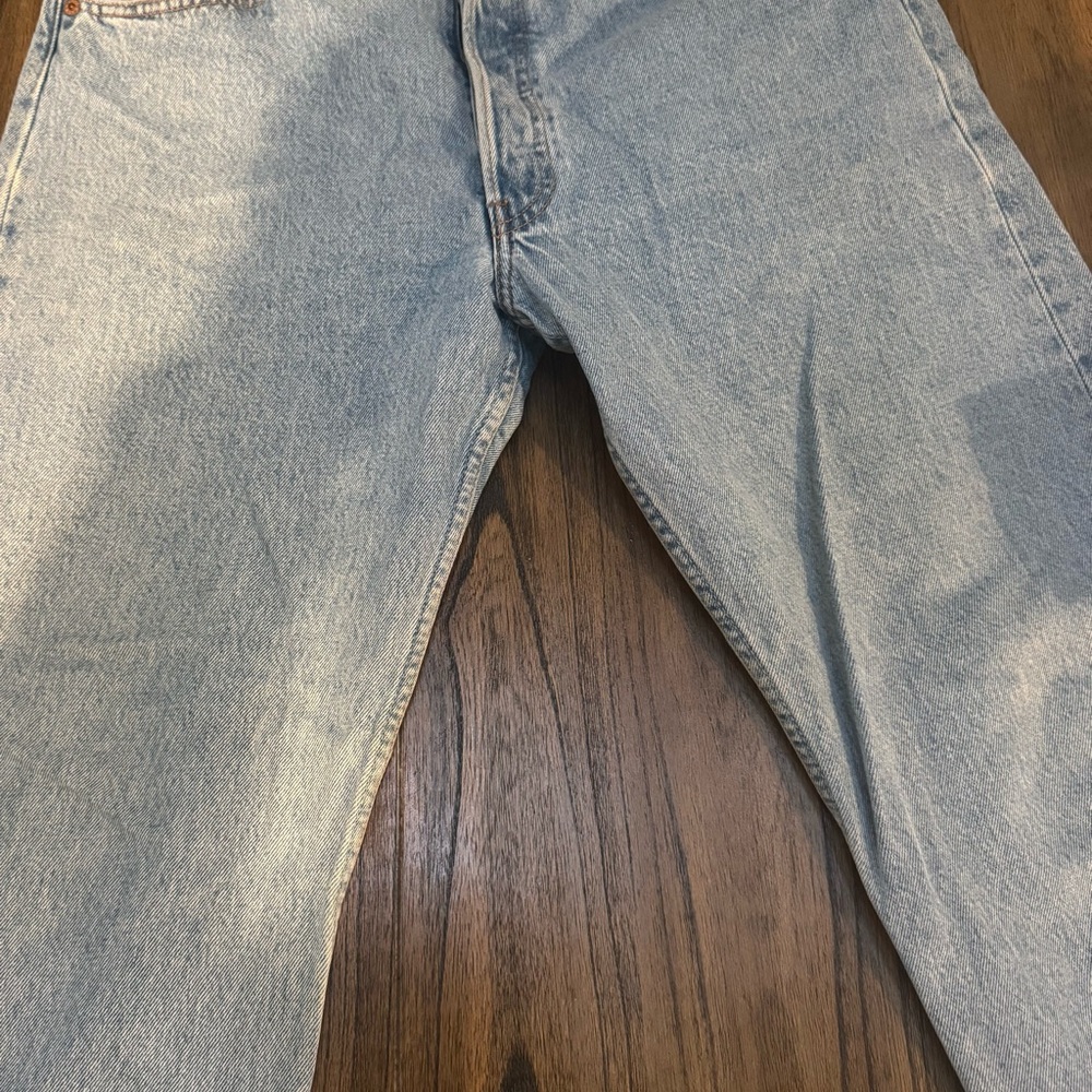 Levi's Men's Relaxed Denim Jeans in Light Blue